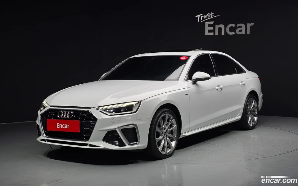 Audi A4 45 TFSI 2023 — фото 1, купить с доставкой в Москву