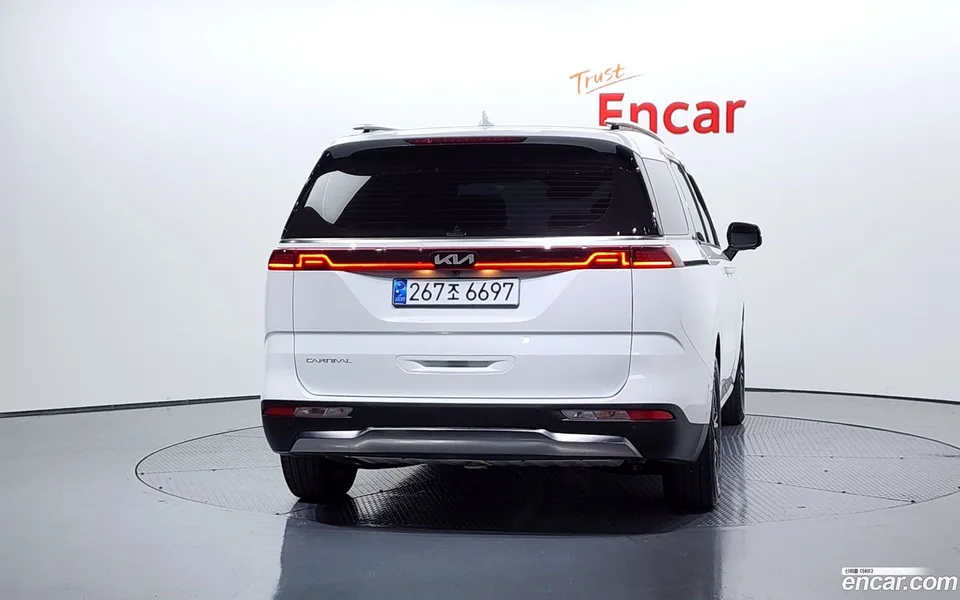 Kia Carnival 9 2023 — миниатюра 4