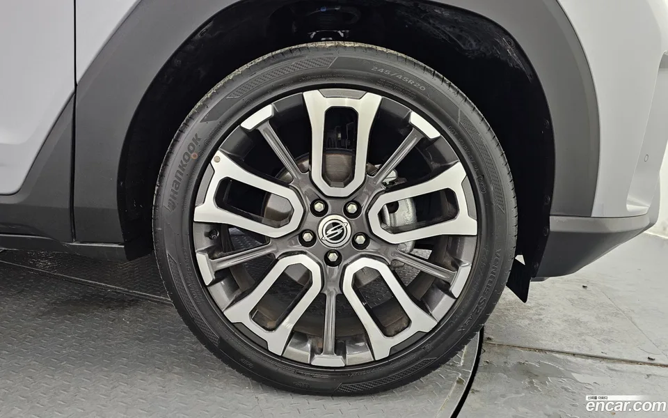 KG Mobility Torres 1.5 4WD 2023 — миниатюра 5