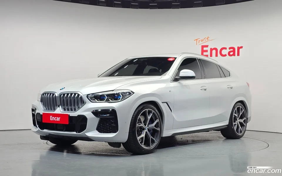 BMW X6 xDrive30d M 2023 — фото 1, купить с доставкой в Москву