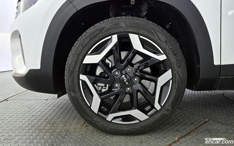 Kia Seltos 1.6 2WD 2025 — миниатюра 5