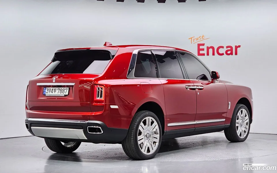 Rolls-Royce Cullinan 6.7 V12 2023 — миниатюра 2