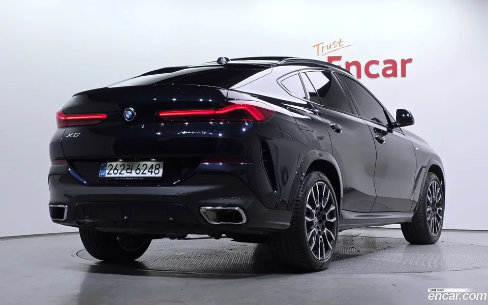 BMW X6 xDrive40i M 2025 — миниатюра 2