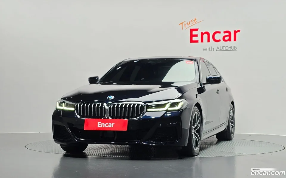 BMW 5 Series 520i M 2023 — миниатюра 3