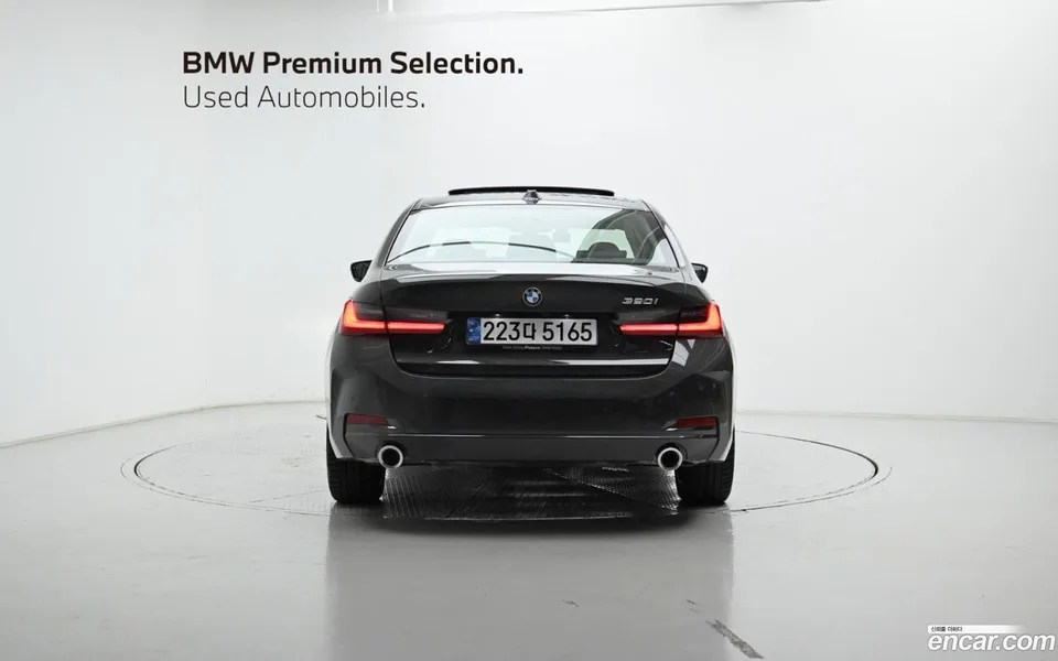 BMW 3 Series 320i 2025 — миниатюра 4