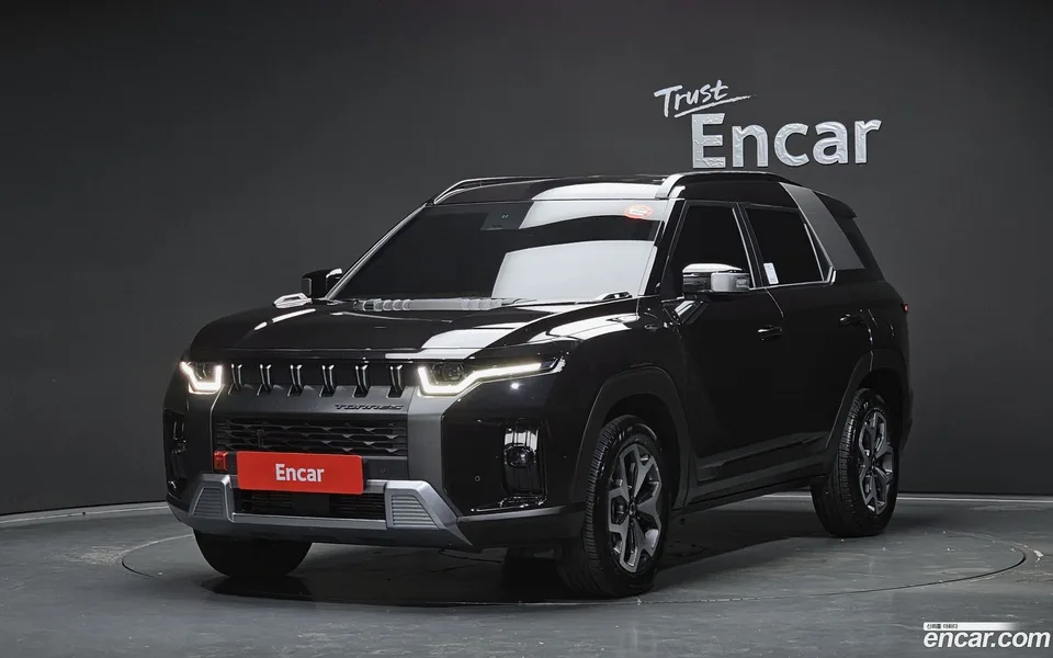 KG Mobility Torres 1.5 2WD 2023 — фото 1, купить с доставкой в Москву