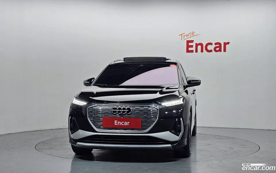 Audi Q4 e-tron 40 2022 — миниатюра 3