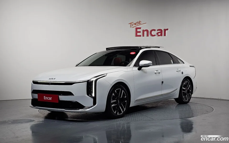 Kia K8 2.5 2WD 2024 — фото 1, купить с доставкой в Москву