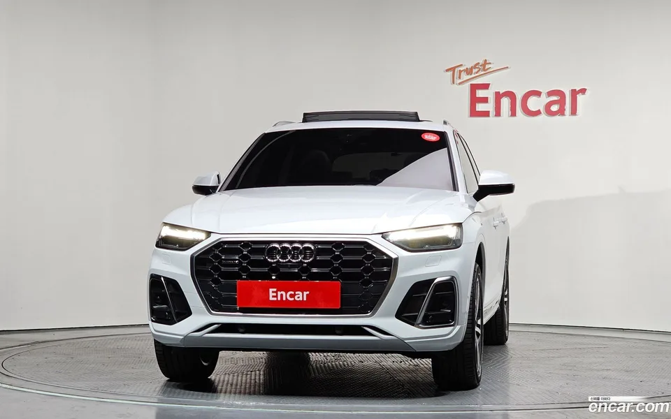 Audi Q5 45 TFSI 2023 — миниатюра 3