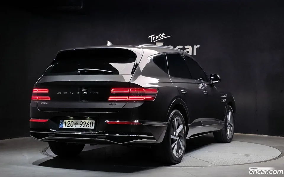 Genesis GV80 2.5T AWD 2023 — миниатюра 2