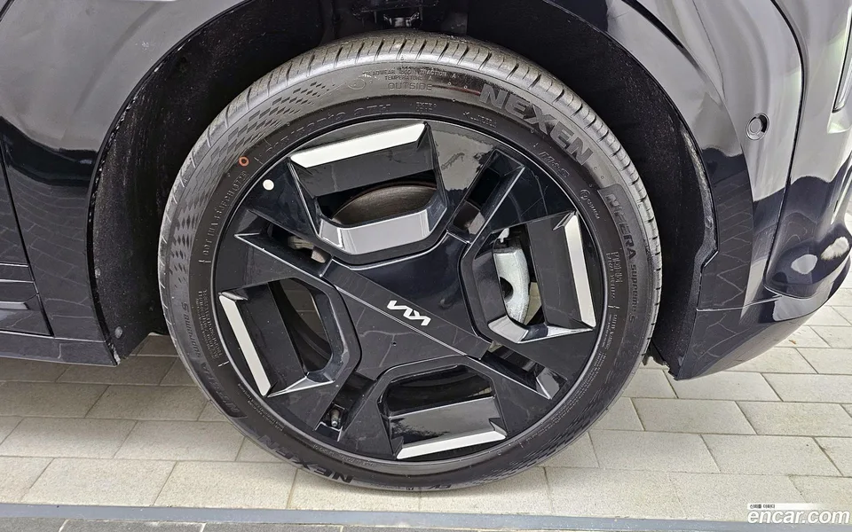 Kia EV3 2WD 2025 — миниатюра 5