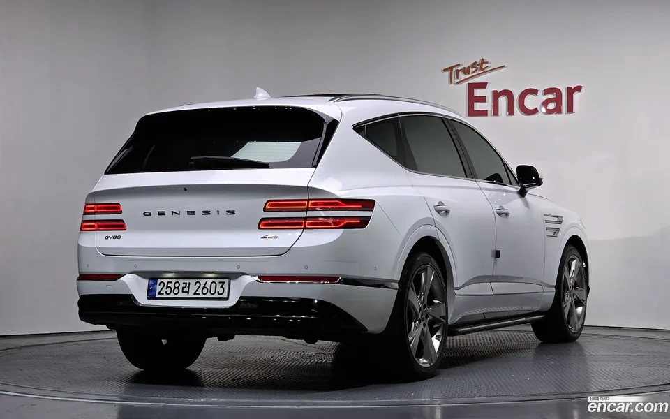 Genesis GV80 3.0 AWD 2022 — миниатюра 2