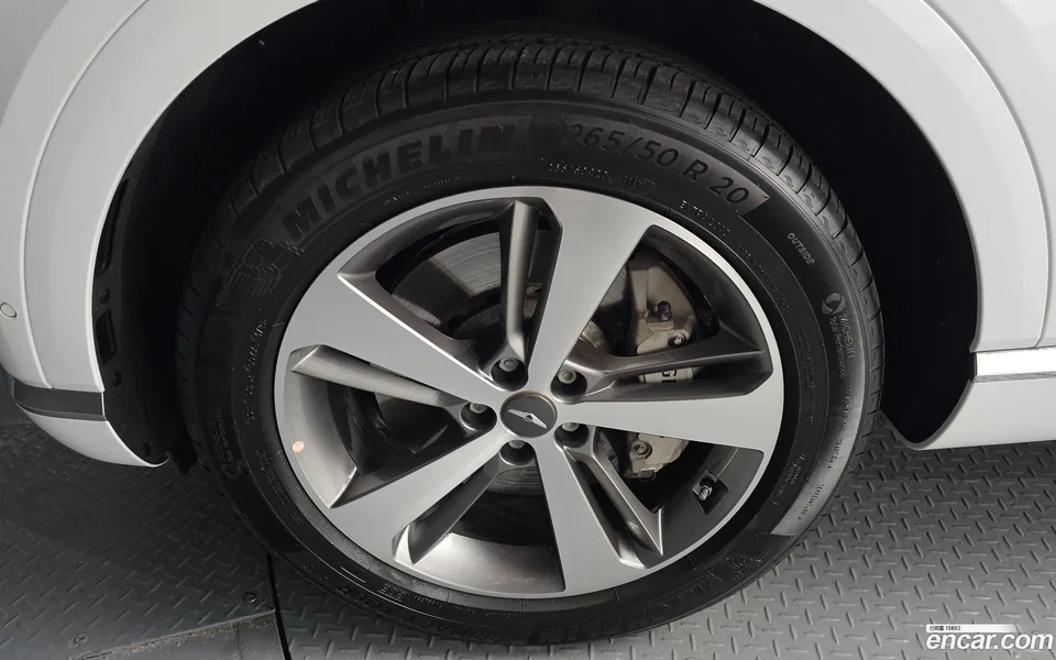 Genesis GV80 2.5T 2WD 2022 — миниатюра 5