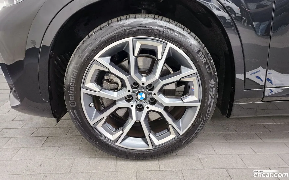 BMW X1 xDrive 20i M 2022 — миниатюра 5