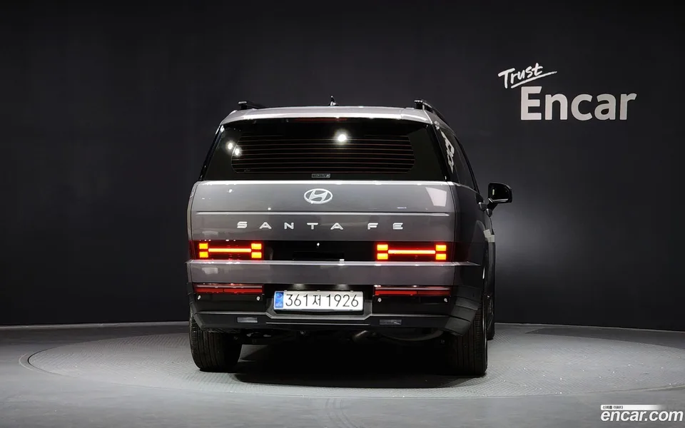 Hyundai Santa Fe HEV 1.6 2WD 2025 — миниатюра 4