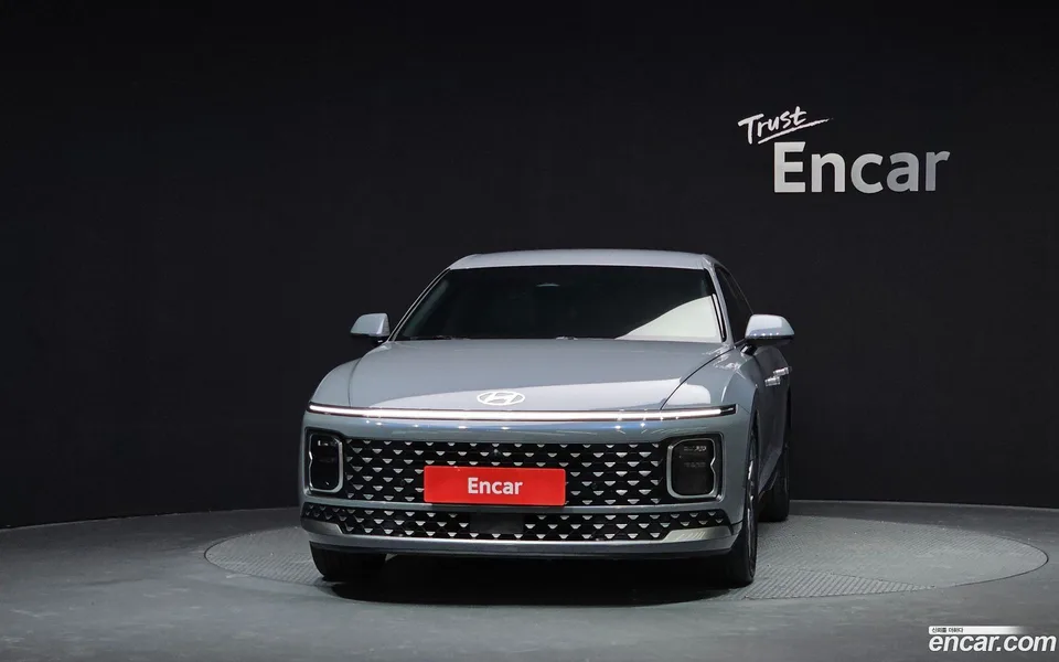 Hyundai Grandeur Hybrid 2023 — миниатюра 3