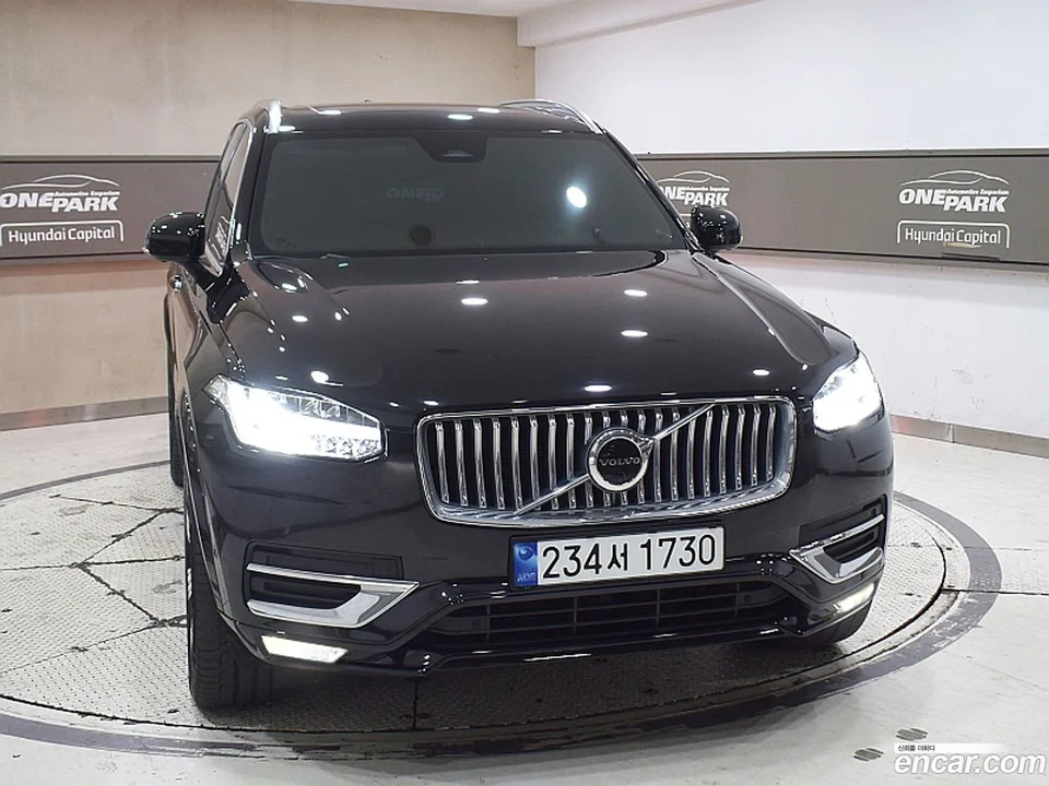Volvo XC90 B6 2022 — миниатюра 2