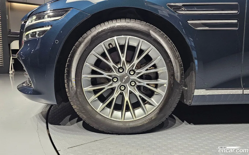 Genesis G80 2.5 AWD 2023 — миниатюра 5
