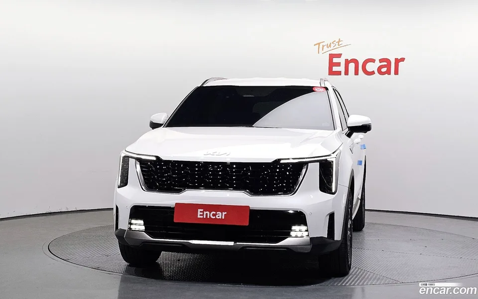 Kia Sorento HEV 1.6 2WD 2024 — миниатюра 3