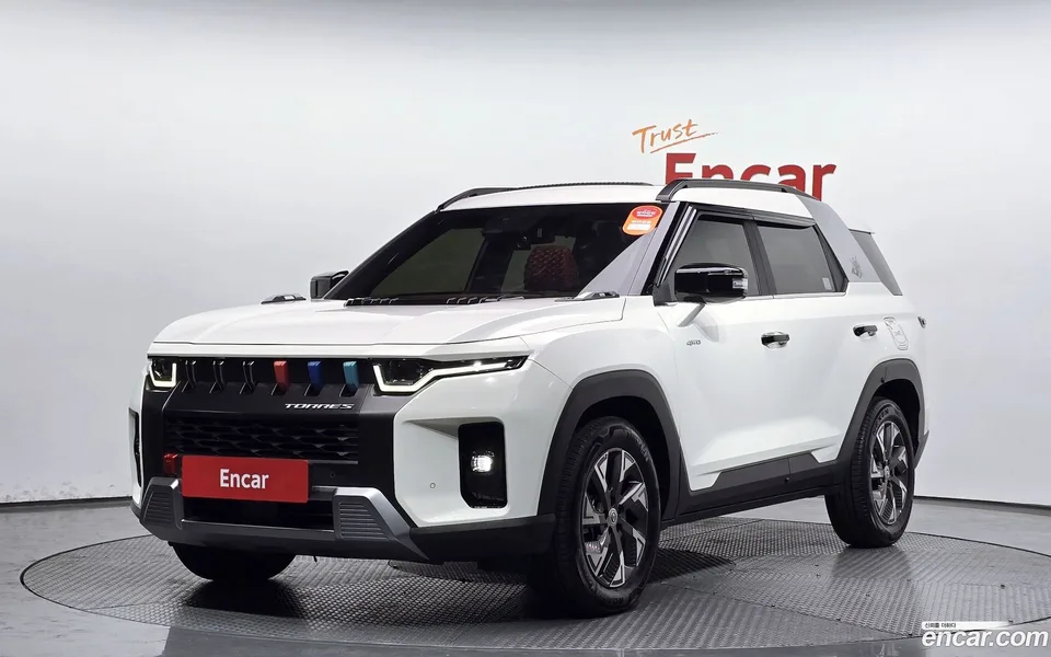 KG Mobility Torres 1.5 4WD 2022 — фото 1, купить с доставкой в Москву