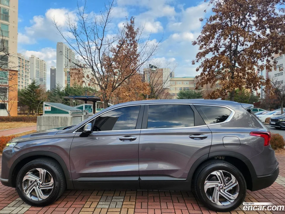 Hyundai SantaFe 2.2 2WD 2022 — миниатюра 2