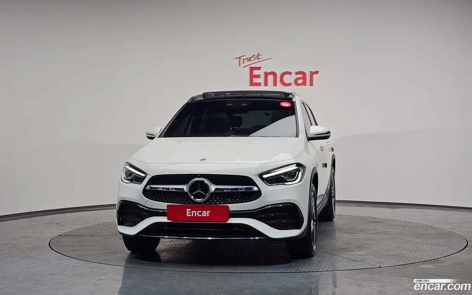 Mercedes-Benz GLA-Class GLA250 4MATIC 2022 — миниатюра 3