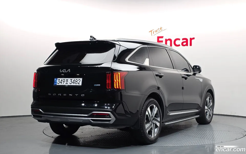Kia Sorento HEV 1.6 2WD 2022 — миниатюра 2