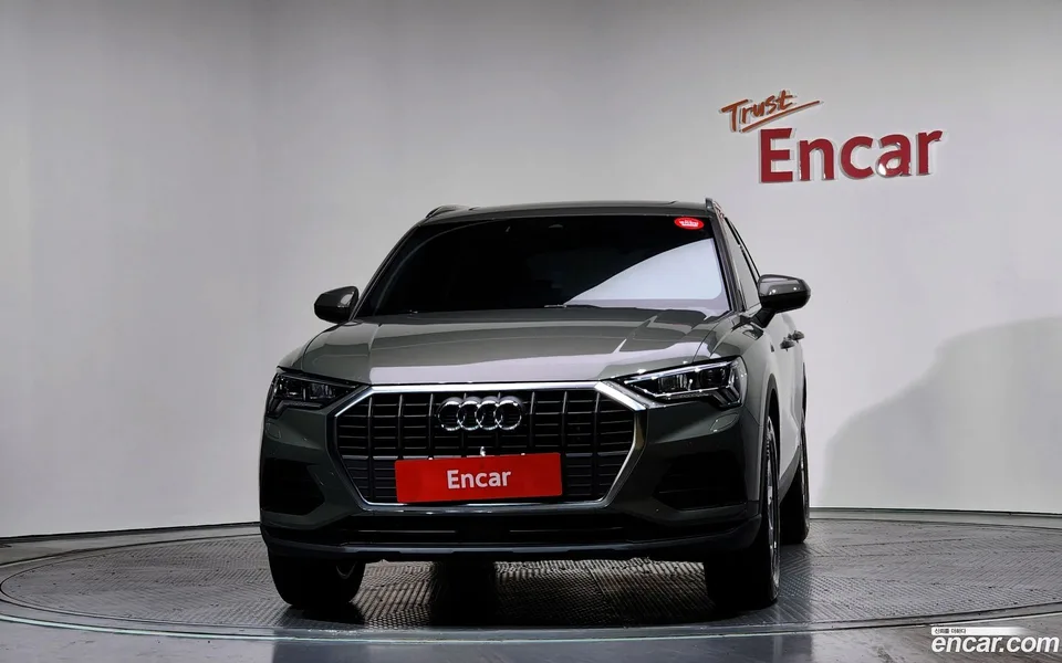 Audi Q3 35 TDI 2023 — миниатюра 3