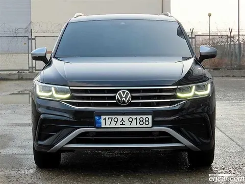 Volkswagen Tiguan Allspace 2023 купить в Москве