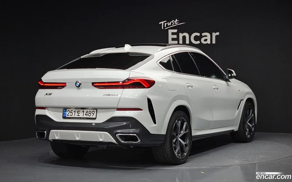 BMW X6 xDrive30d M 2022 — миниатюра 2