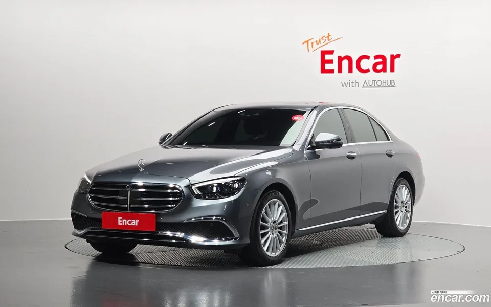 Mercedes-Benz E-Class E250 2022 — фото 1, купить с доставкой в Москву