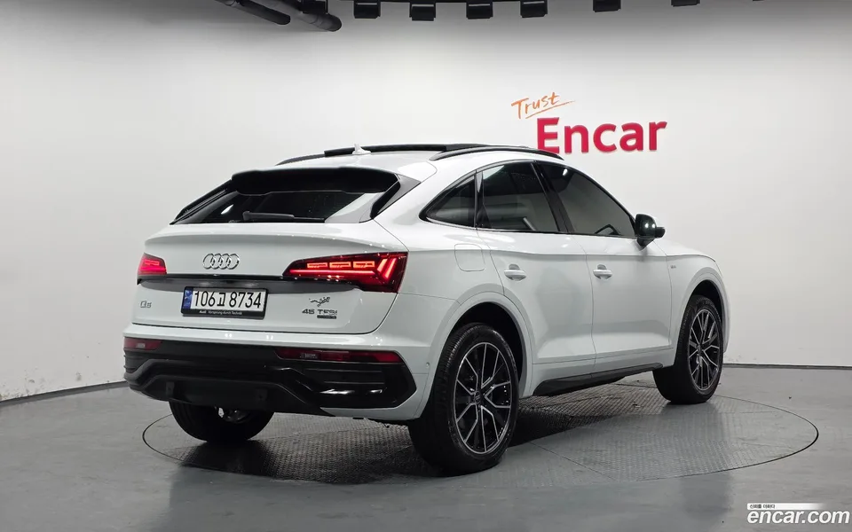 Audi Q5 45 TFSI 2023 — миниатюра 2