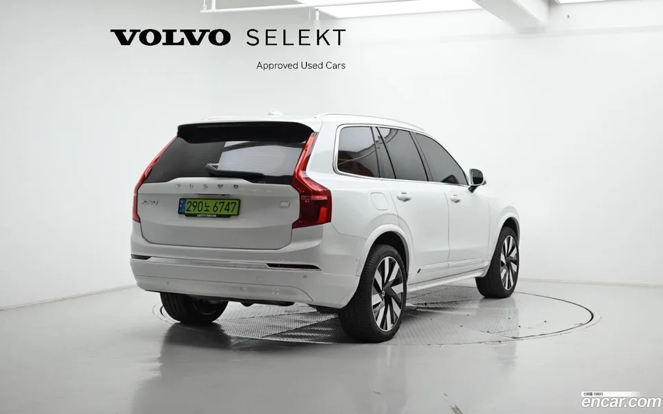 Volvo XC90 T8 2024 — миниатюра 2