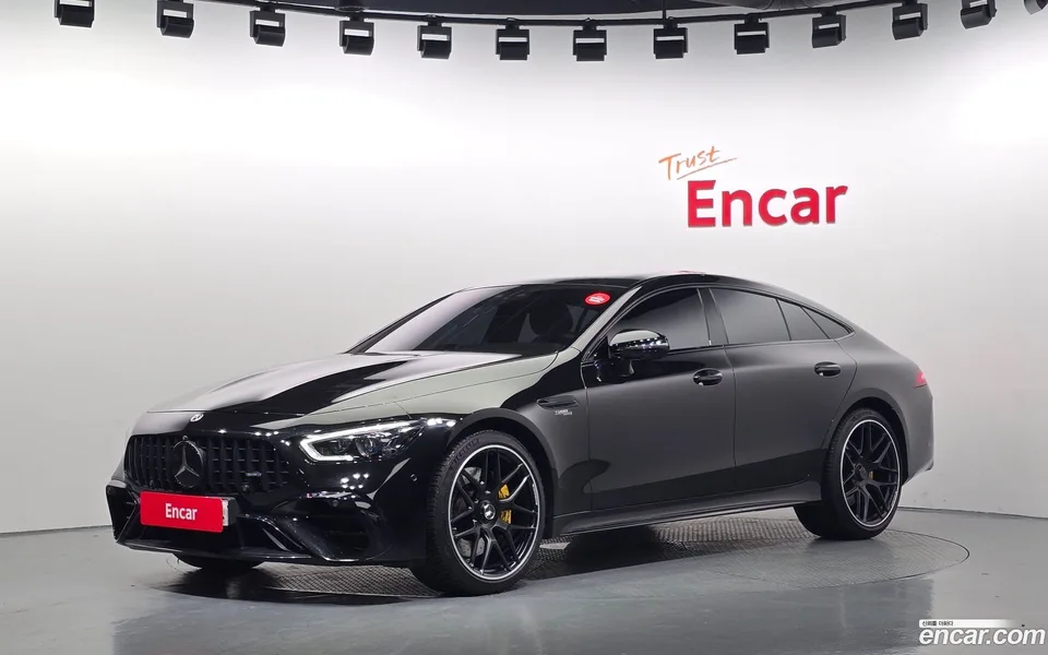 Mercedes-Benz AMG GT 4 43 4MATIC+ 2023 — фото 1, купить с доставкой в Москву