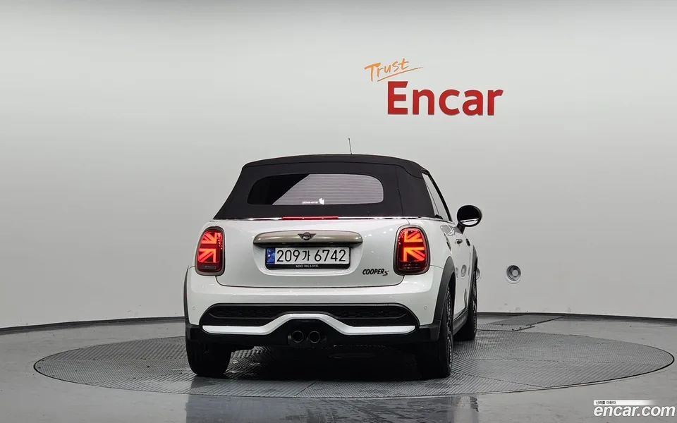 MINI Cooper S Convertible 2024 — миниатюра 4