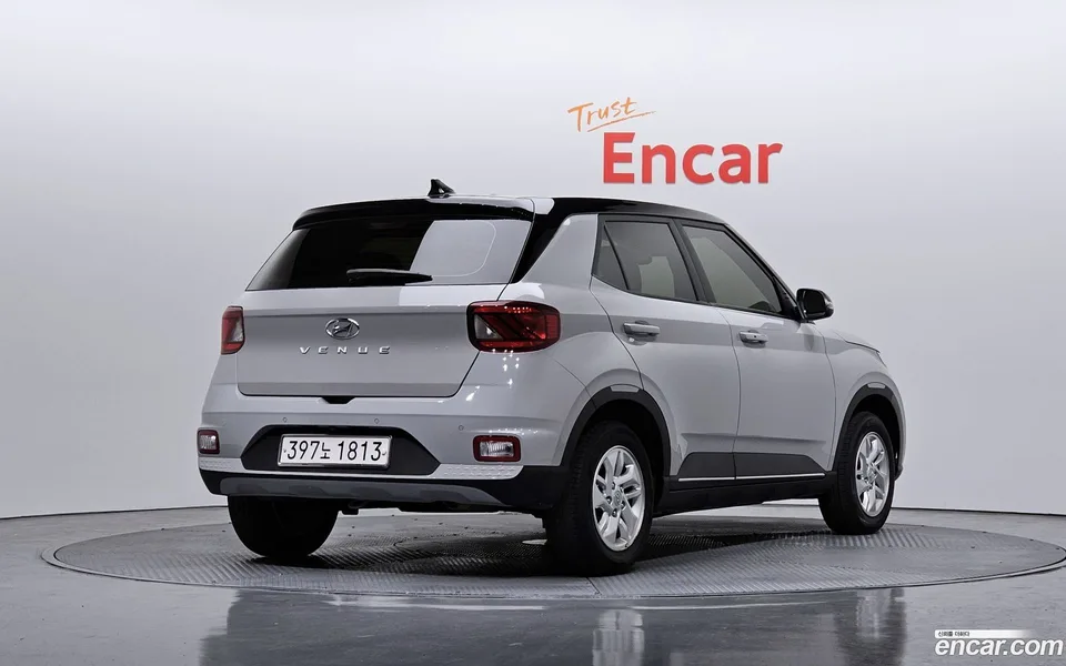 Hyundai Venue 1.6 2024 — миниатюра 2