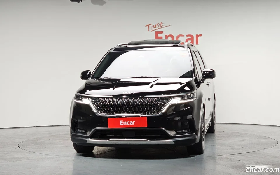 Kia Carnival 7 2023 — миниатюра 3