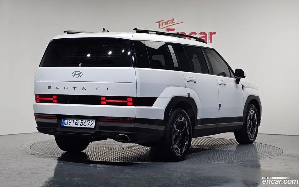 Hyundai SantaFe 2.5T 2WD 2023 — миниатюра 2