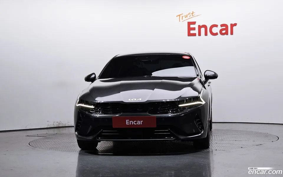 Kia K5 Hybrid 2023 — миниатюра 3