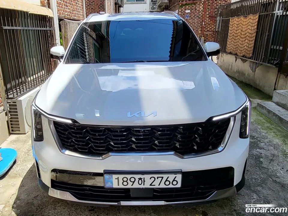 Kia Sorento HEV 1.6 2WD 2025 — фото 1, купить с доставкой в Москву