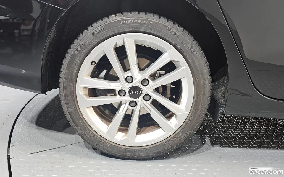 Audi A3 (8Y) 40 TFSI 2022 — миниатюра 5
