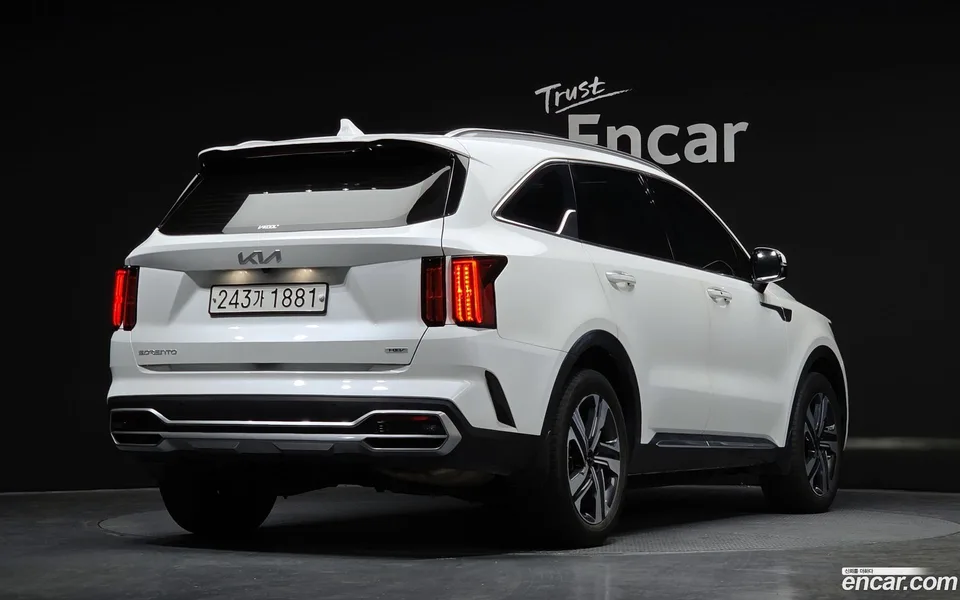 Kia Sorento HEV 1.6 2WD 2022 — миниатюра 2