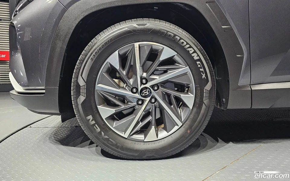 Hyundai Tucson 2.0 2WD 2022 — миниатюра 5