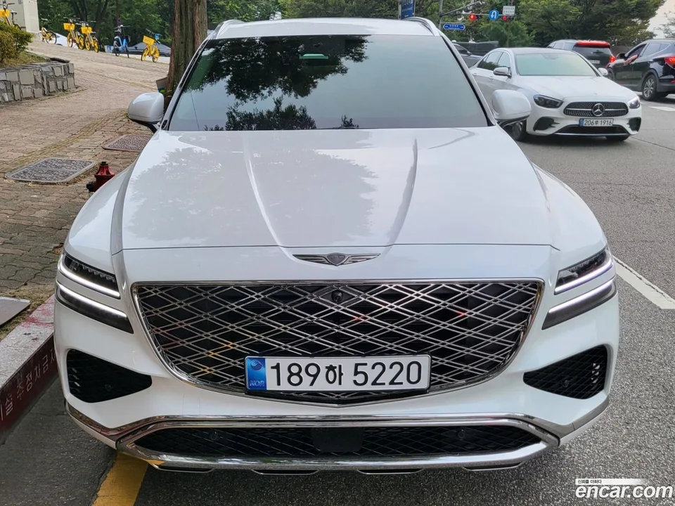 Genesis GV80 2.5T AWD 2025 — фото 1, купить с доставкой в Москву