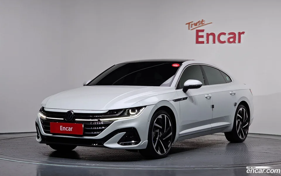 Volkswagen Arteon 2.0 TDI R-LINE 4 2022 — фото 1, купить с доставкой в Москву