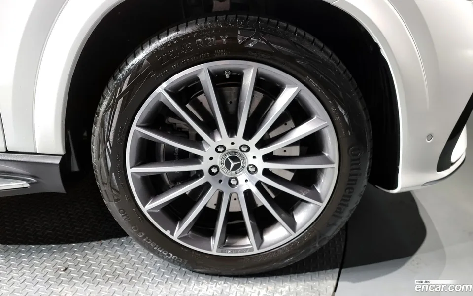 Mercedes-Benz GLE-Class GLE450 4MATIC 2025 — миниатюра 5