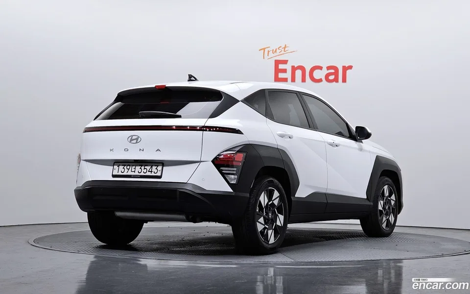 Hyundai Kona 1.6 2WD 2024 — миниатюра 2