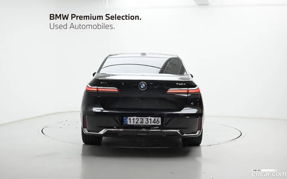 BMW 7 Series 740d xDrive M 2024 — миниатюра 4