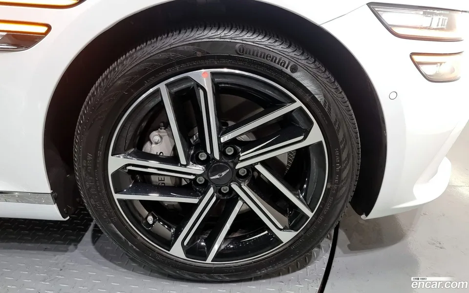 Genesis G80 2.5 AWD 2024 — миниатюра 5