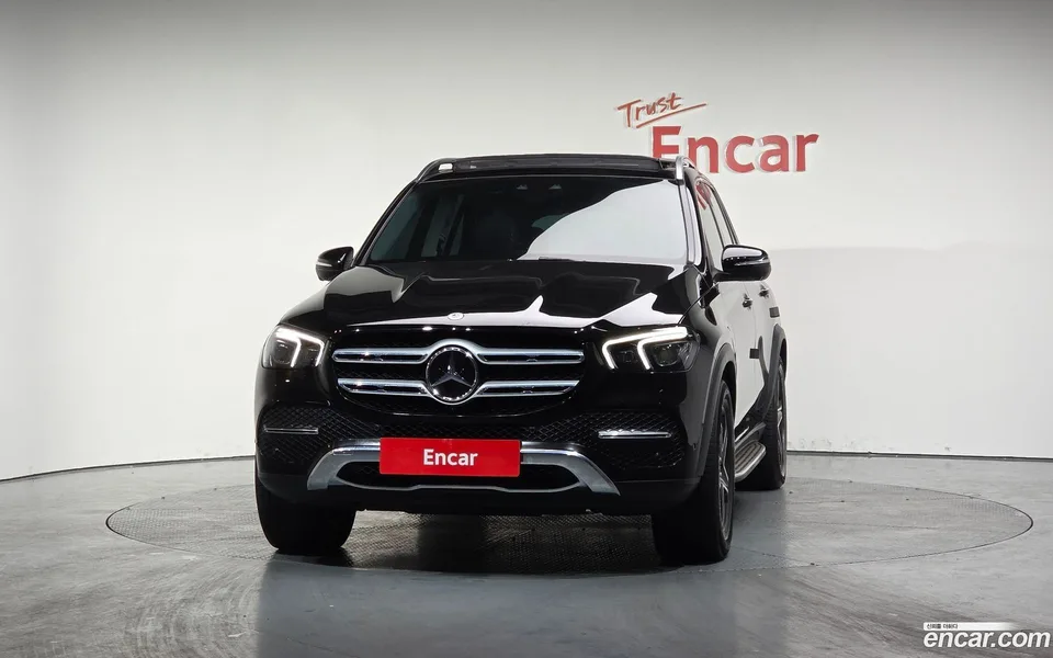 Mercedes-Benz GLE-Class GLE350e 4MATIC 2022 — миниатюра 3